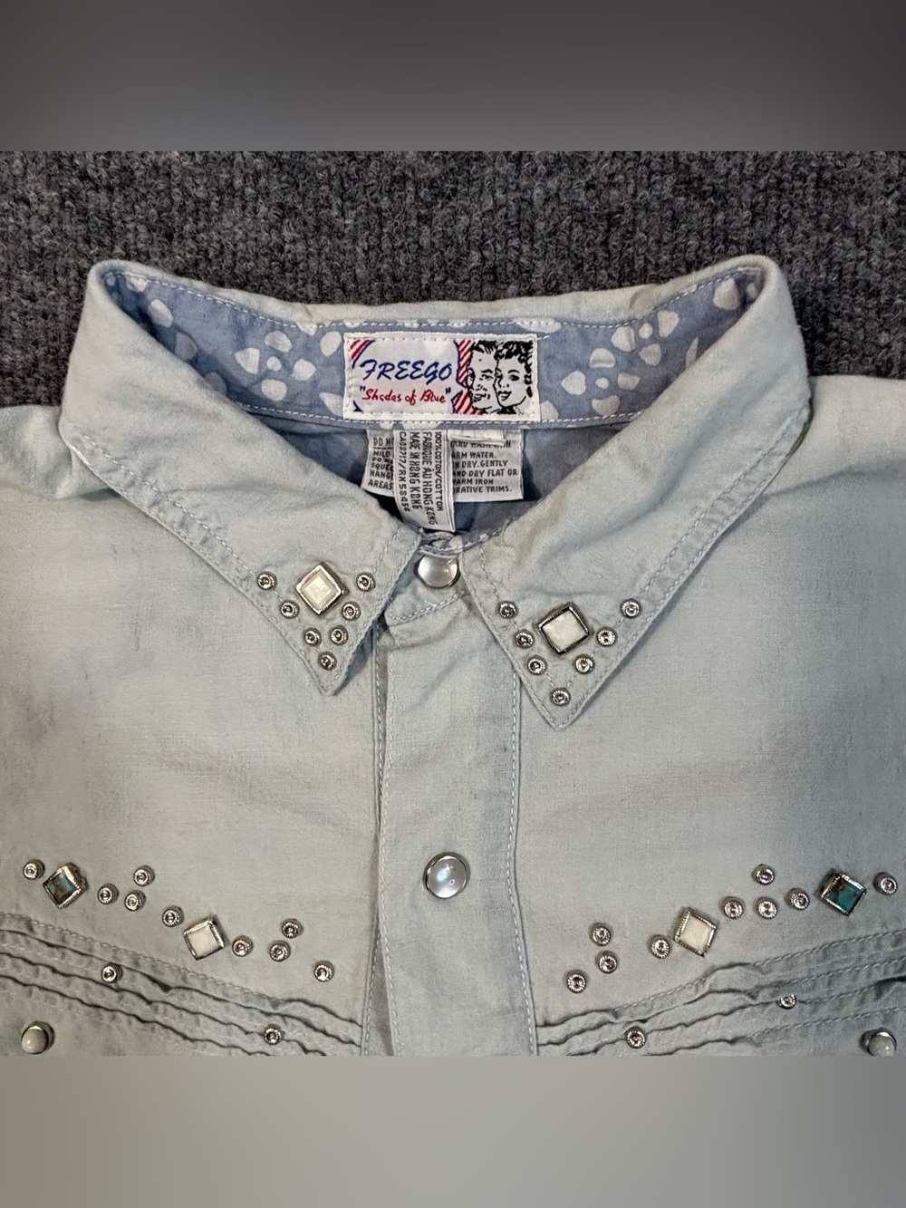 Vintage Freego Denim Shirt Large Light Wash Studded Gem Western Pearl Snap